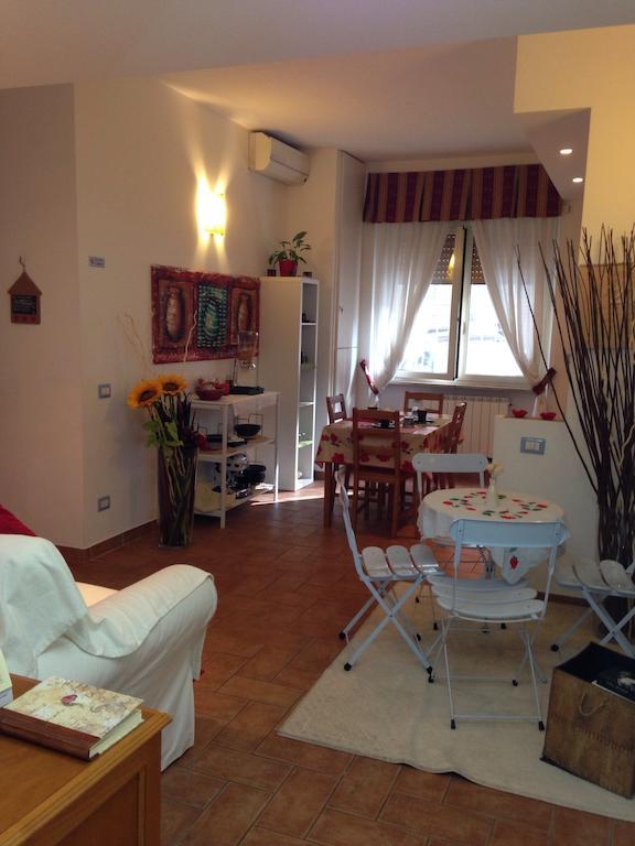 Casa Degli Ubaldi Bed & Breakfast Рим Екстериор снимка