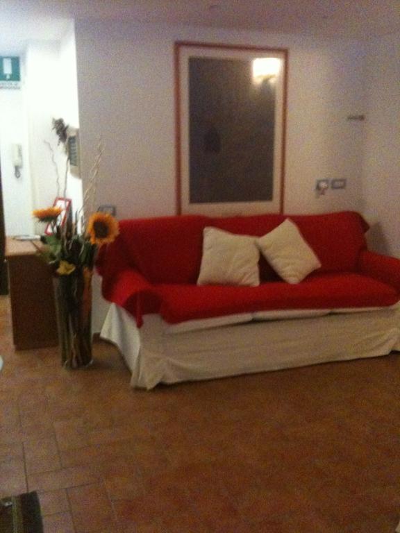 Casa Degli Ubaldi Bed & Breakfast Рим Екстериор снимка