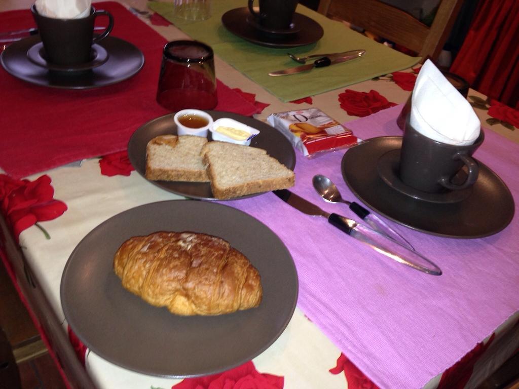 Casa Degli Ubaldi Bed & Breakfast Рим Екстериор снимка